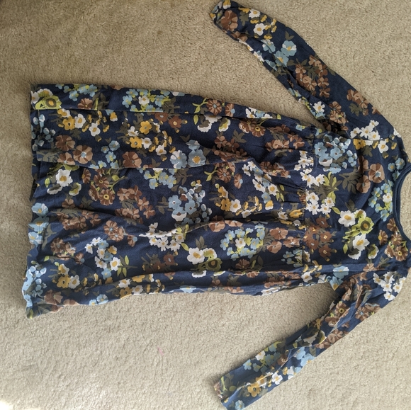 Girls dress bundle - Picture 5 of 5